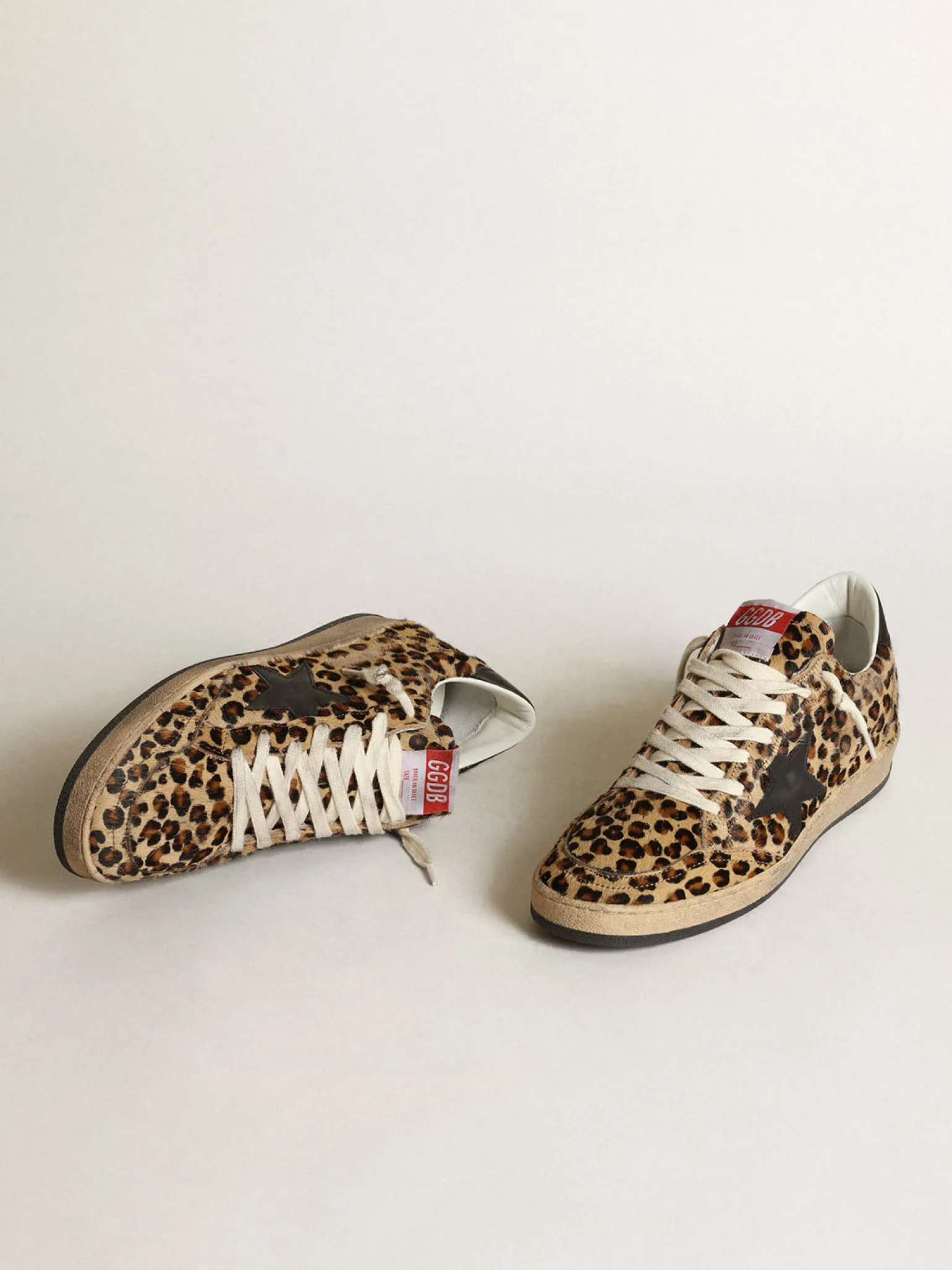 Clearance Ball Star de couro cavalinho com estampa de leopardo, estrela e talão de couro preto MULHER Ball Star