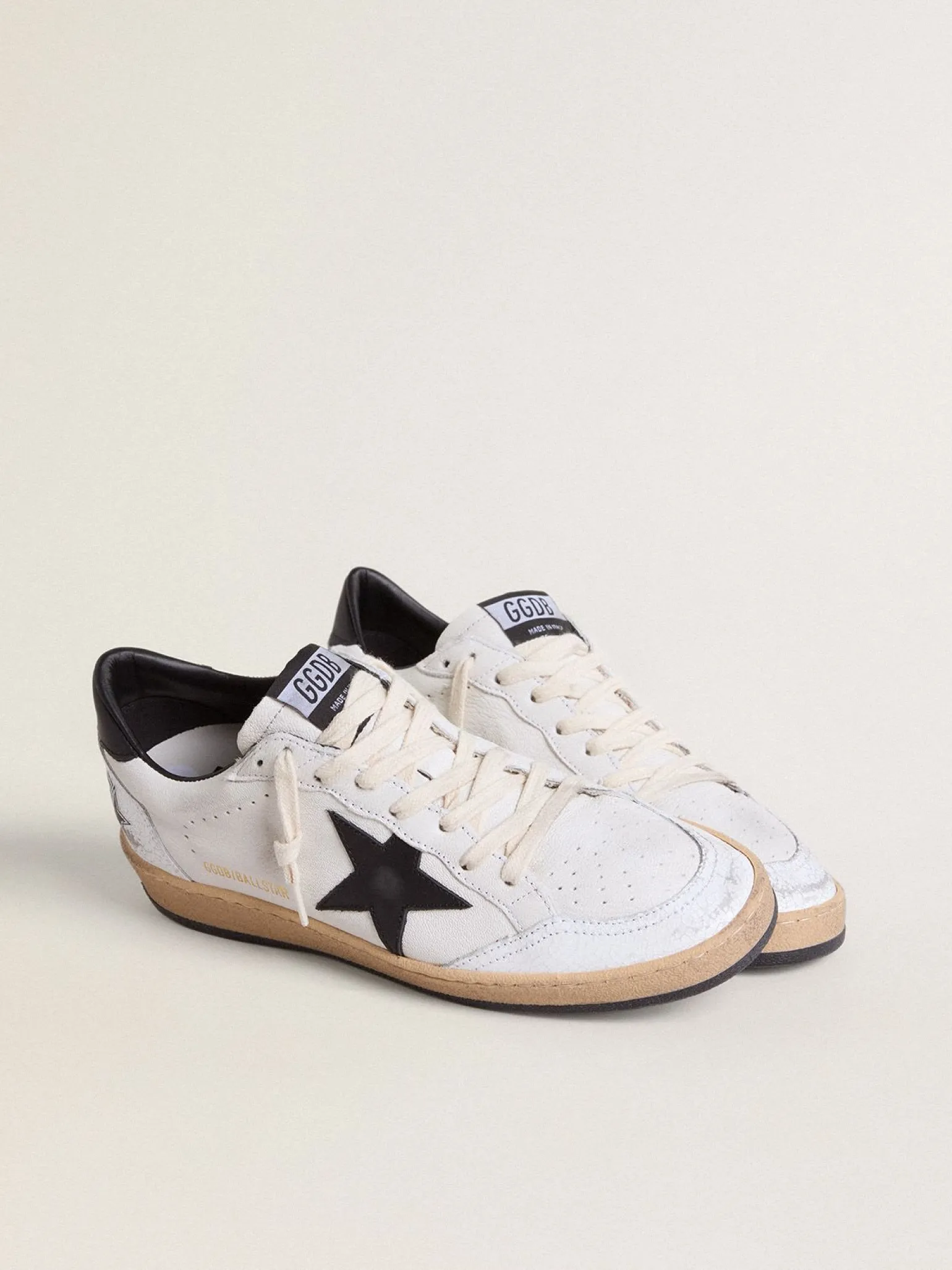 Store Ball Star feminino de napa com estrela branca e talão preto MULHER Ball Star