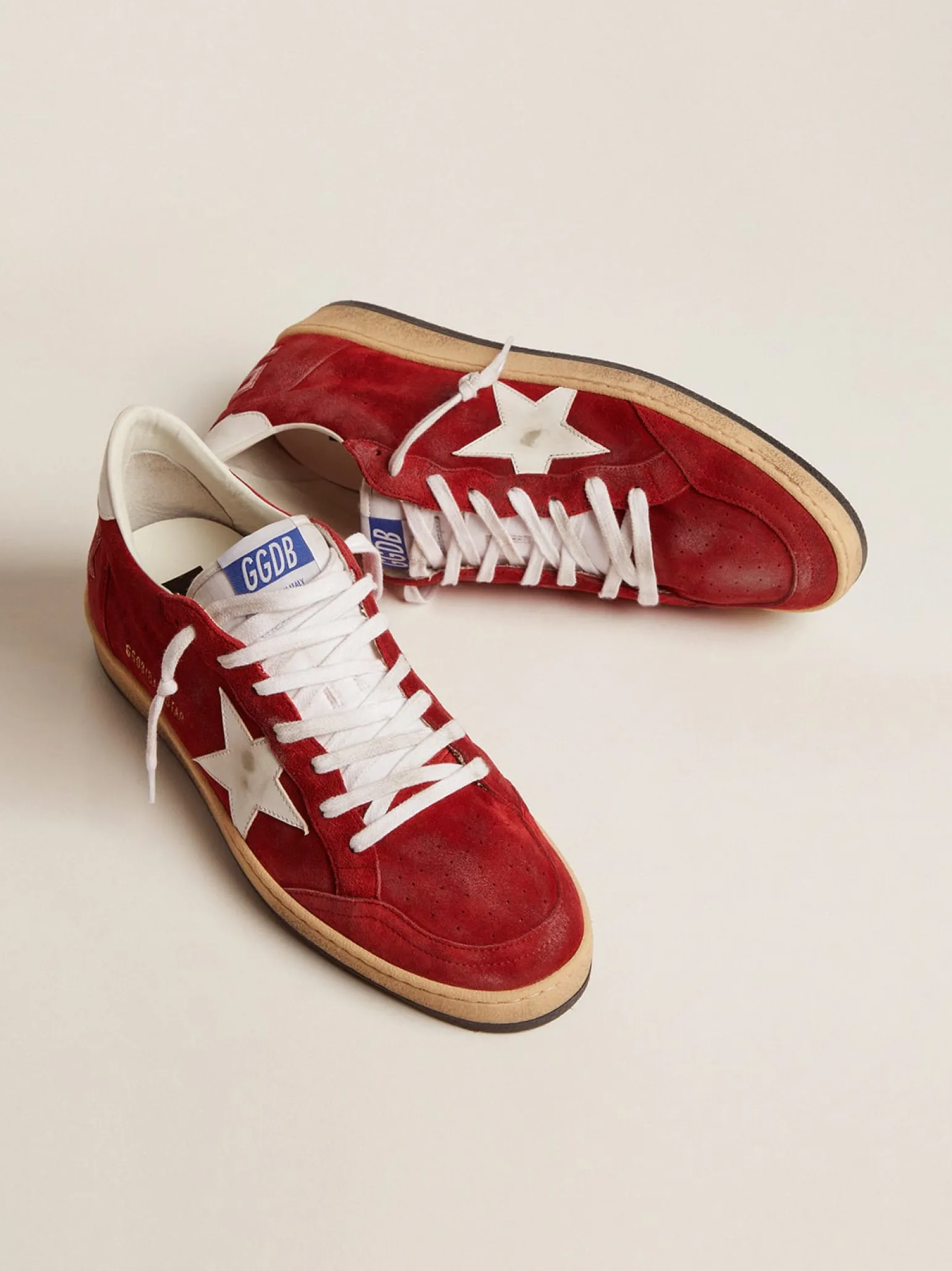 Store Ball Star masculino de suede vermelho-escuro com estrela e talão brancos Ball Star