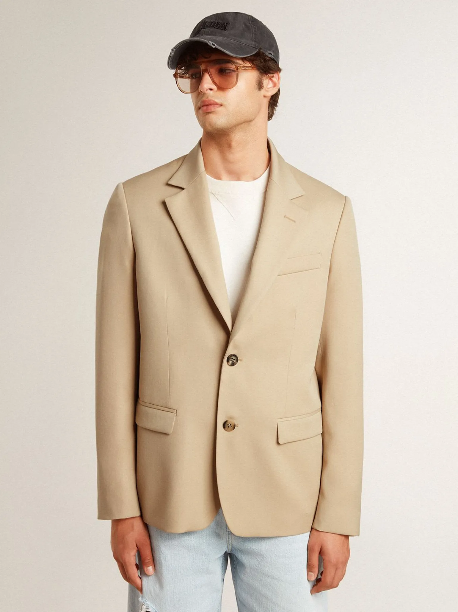 Fashion Blazer de abotoamento simples cor areia com botões de chifre Blazers