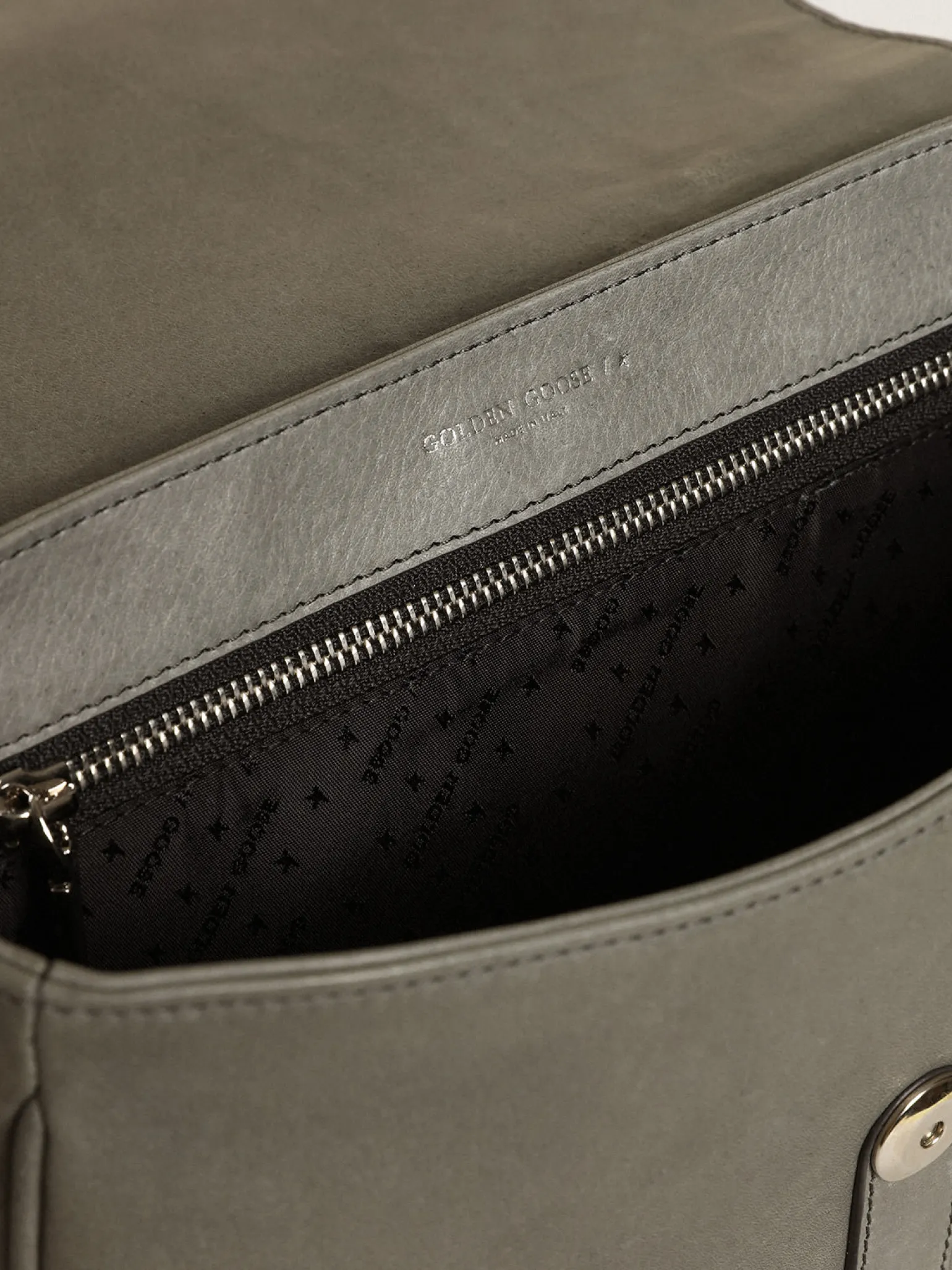 Shop Bolsa Francis feminina média de couro cinza pedra MULHER Bolsas tiracolo