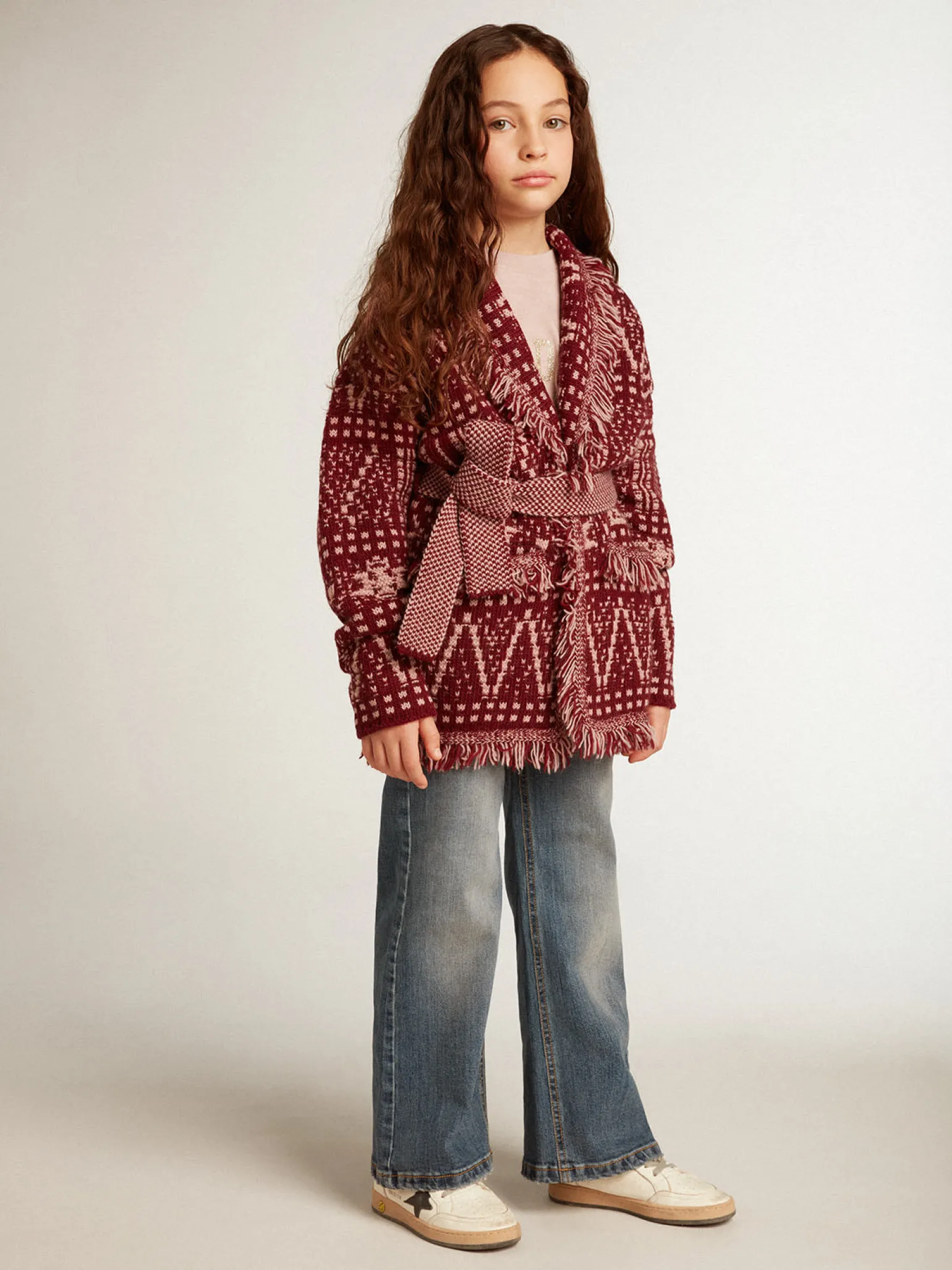 Online Cardigã infantil feminino com cinto e estampa fair isle bordô Roupas de cima (4-12 years)
