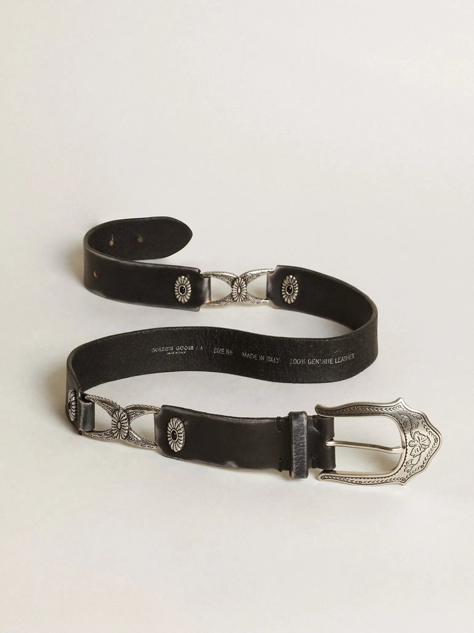 Clearance Cinto feminino de couro preto com decorações prateadas MULHER Cintos