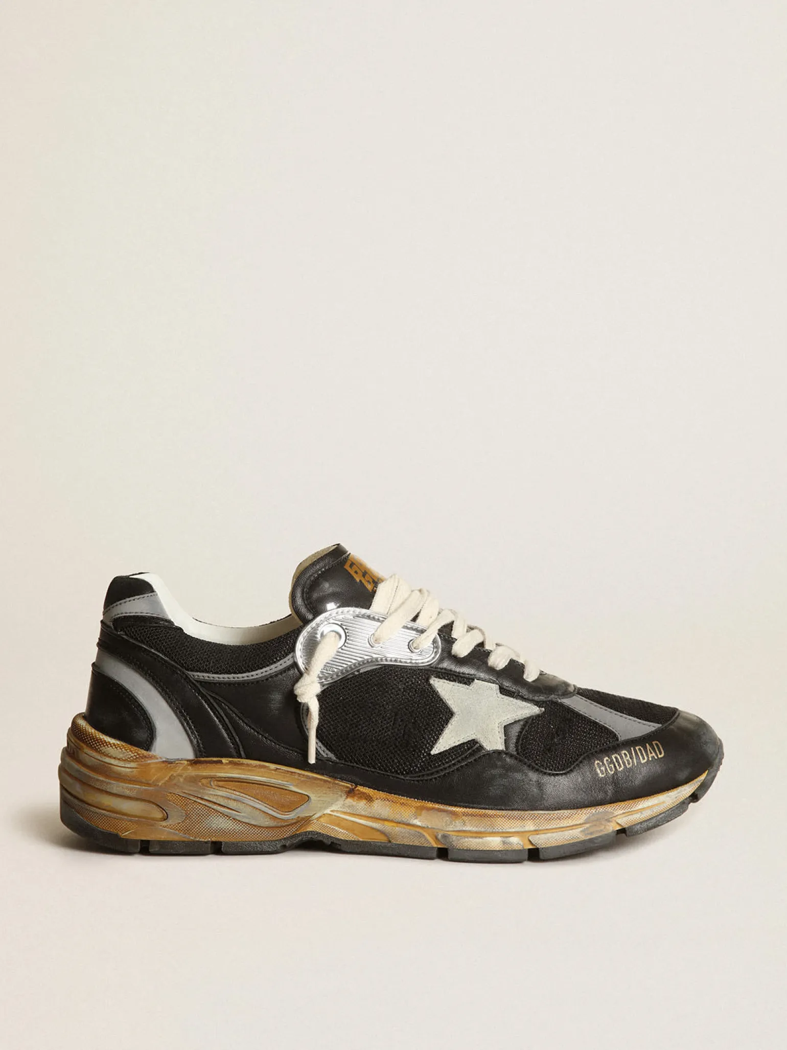 Shop Dad-Star feminino de tela e napa pretas com estrela cor gelo MULHER Dad-Star