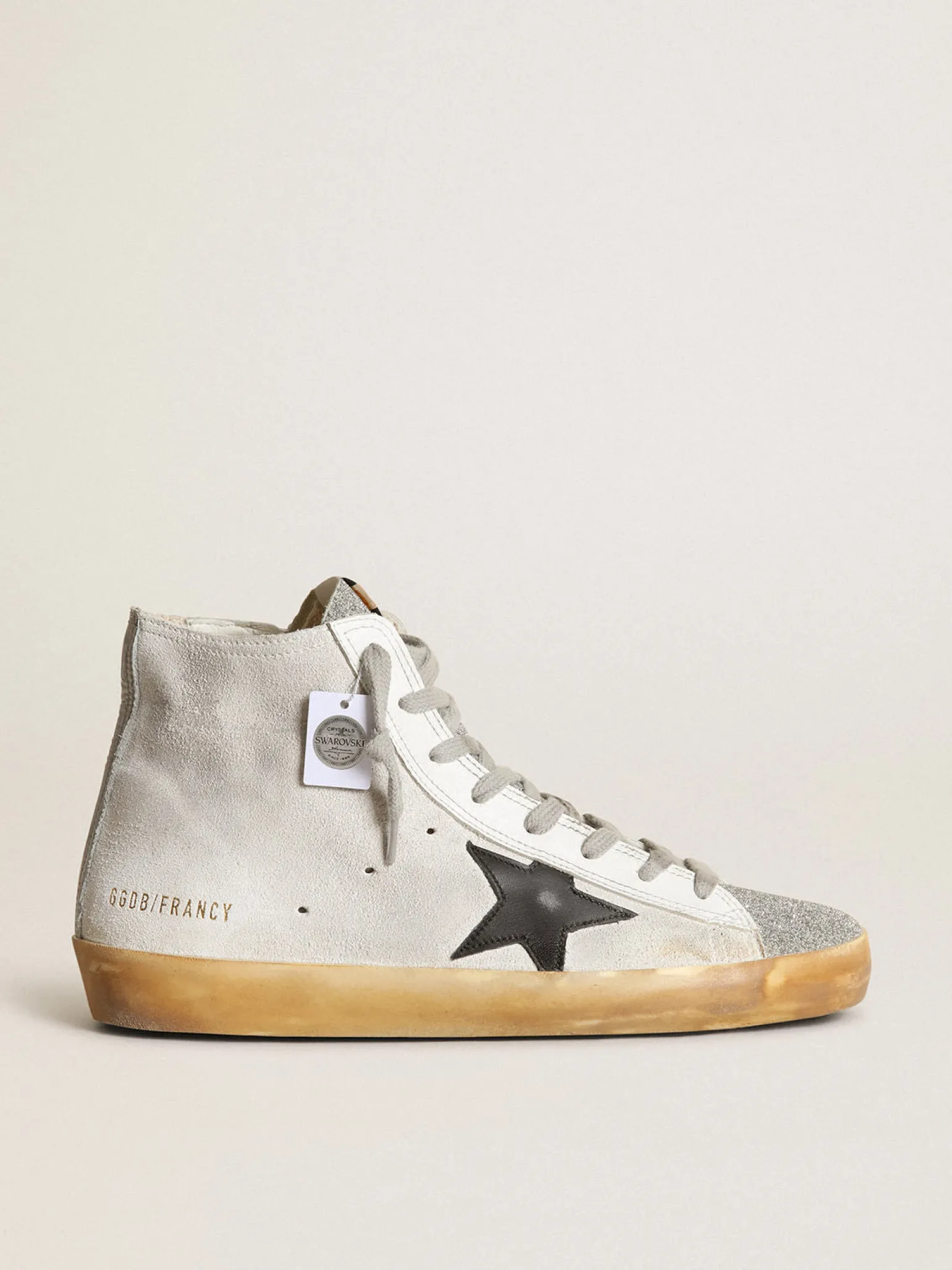 Shop Francy feminino de suede branco com estrela de couro preto MULHER Francy