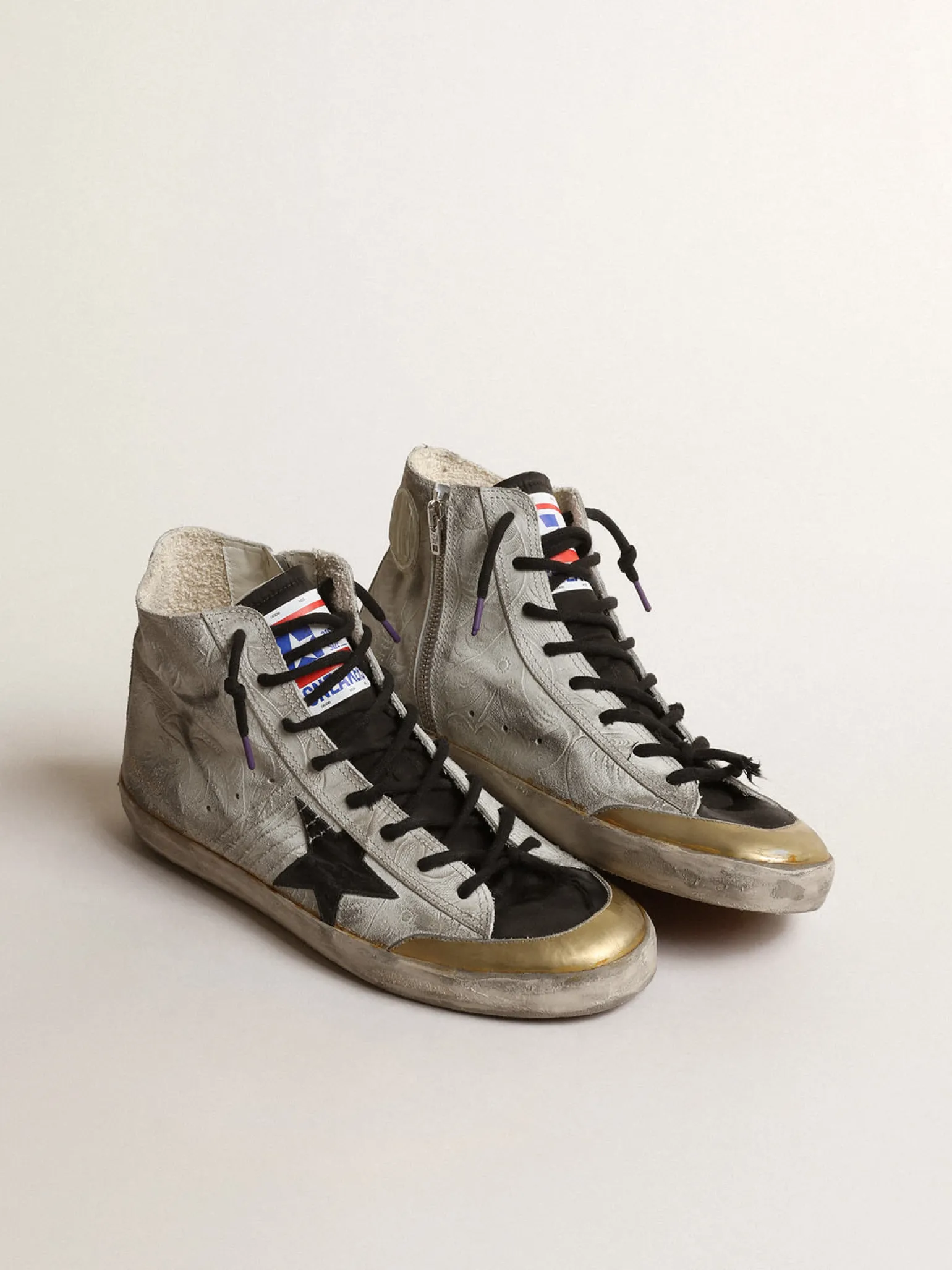 Store Francy Penstar Masculino LAB com estampa floral e estrela preta Francy