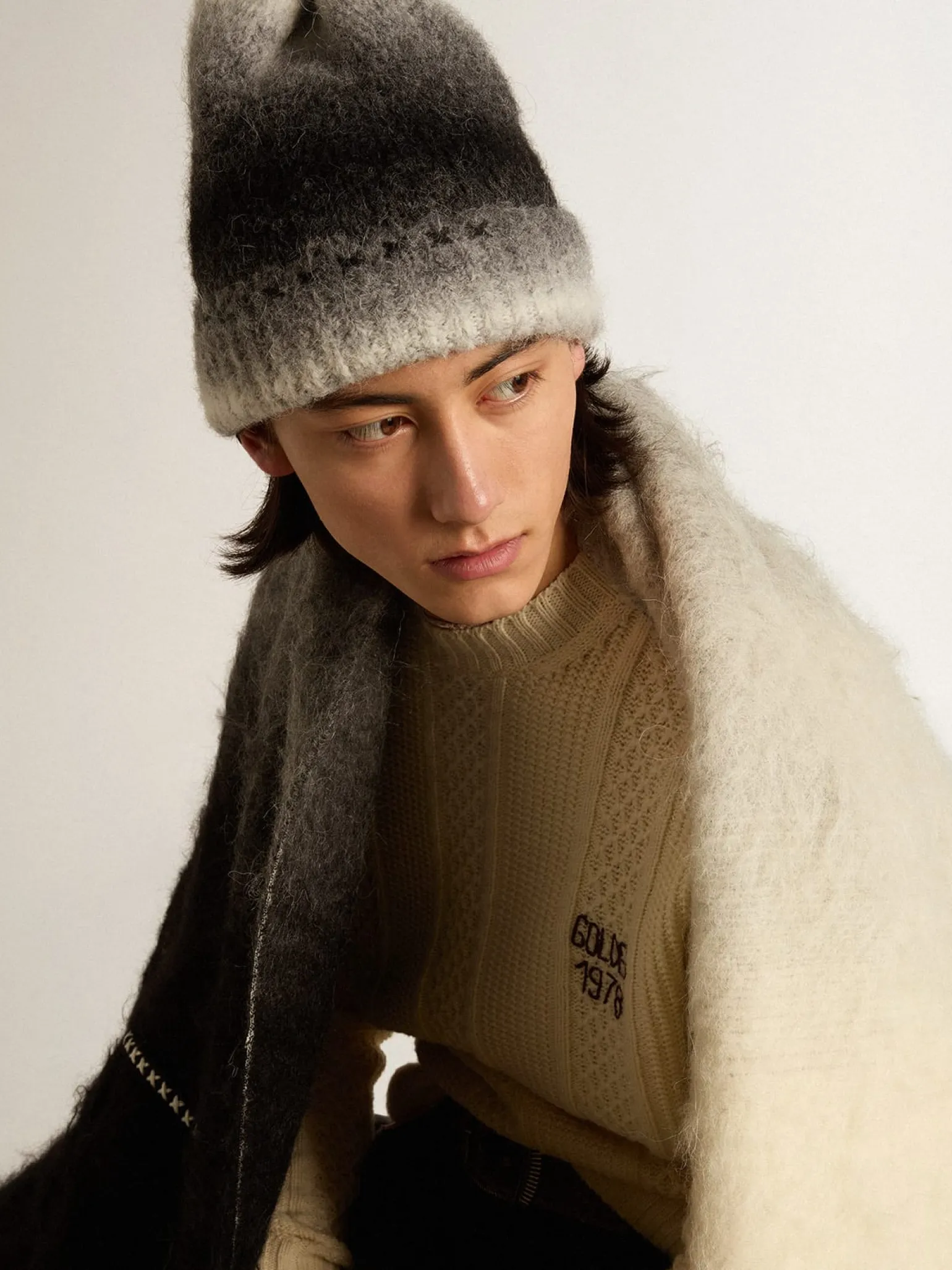 Cheap Gorro de lã com pompom branco e preto MULHER Chapéus e bonés | Chapéus e bonés