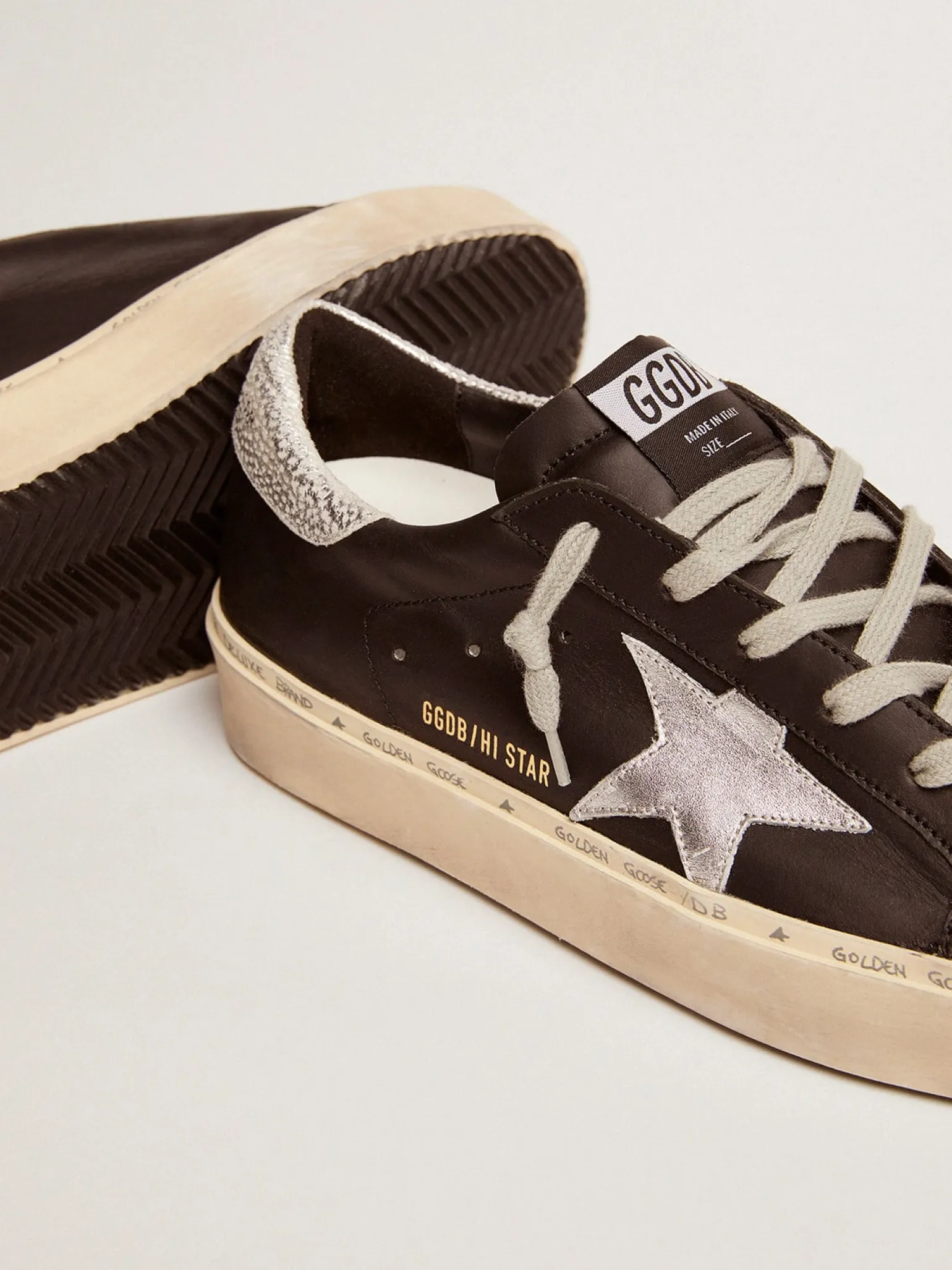 Cheap Hi Star feminino de couro preto com estrela de couro metálico prateado MULHER Hi Star