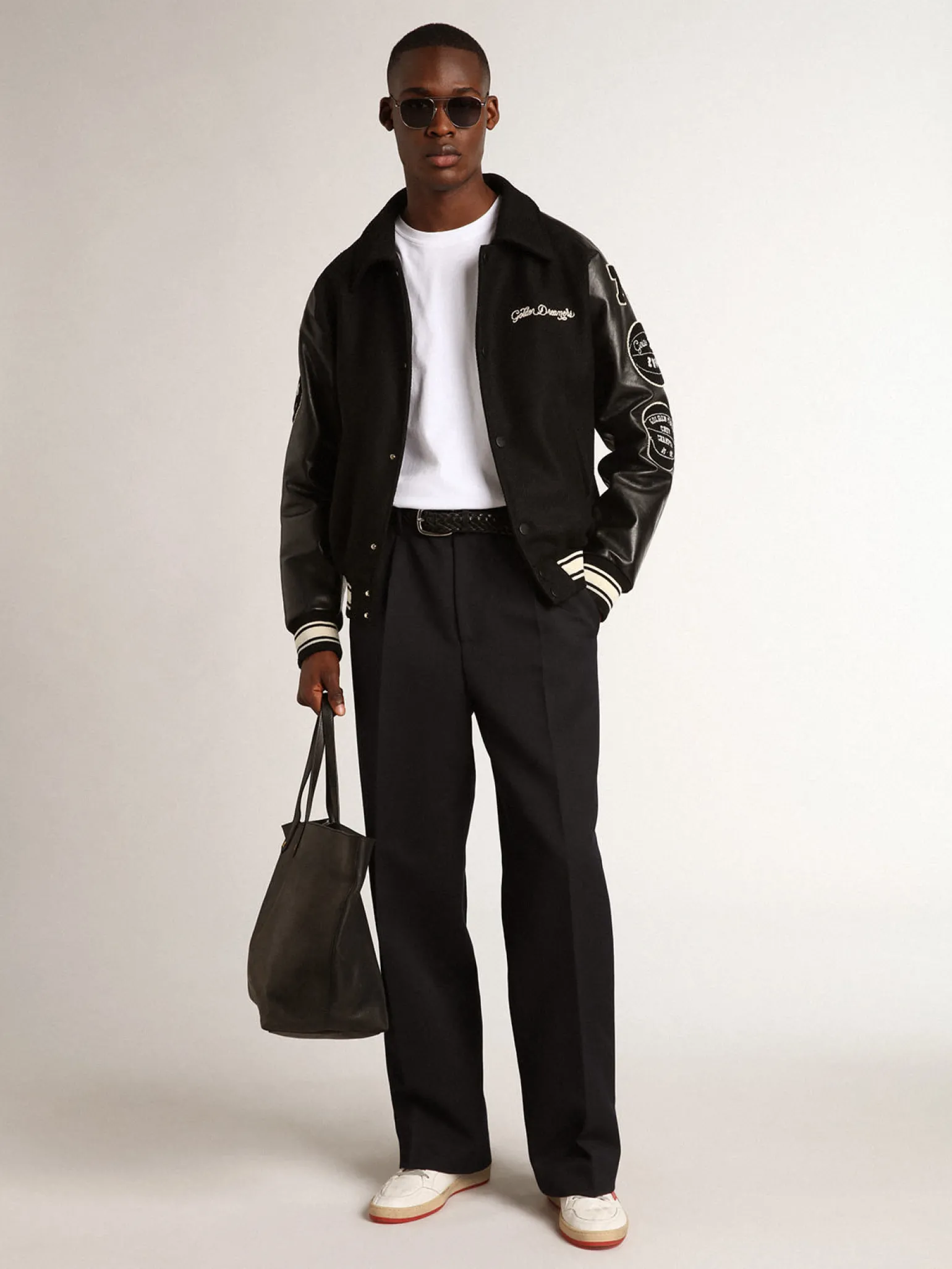 Flash Sale Jaqueta bomber de lã preta com patch Casacos e blusões
