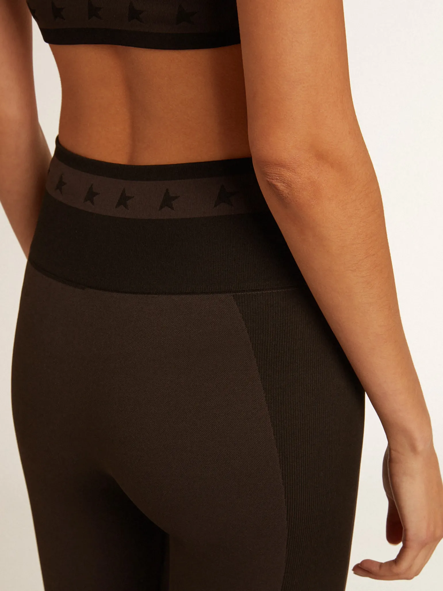 Store Legging feminina preta com meia-costura MULHER Jeans e calças