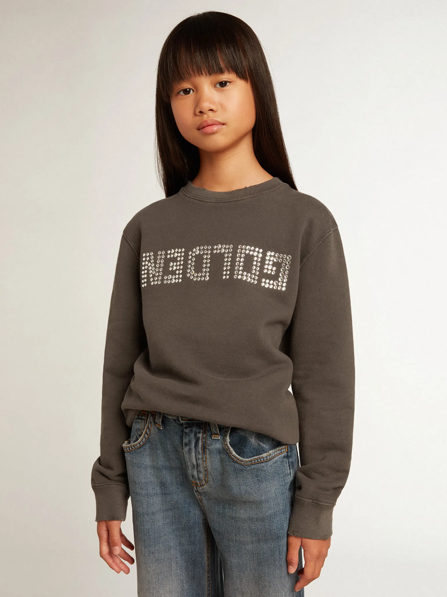 Online Moletom cinza com tratamento desgastado e escrita com cristais Roupas de cima (4-12 years)