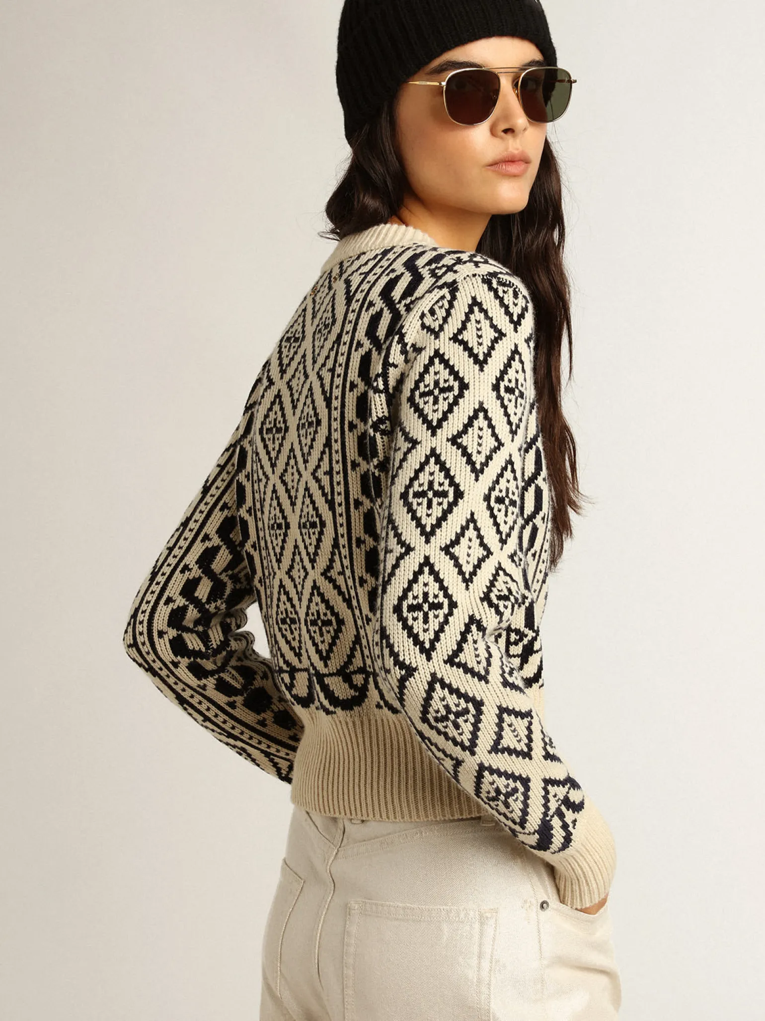 Shop Pulôver cropped gola redonda, estampas geométricas pergaminho e azul MULHER Malhas