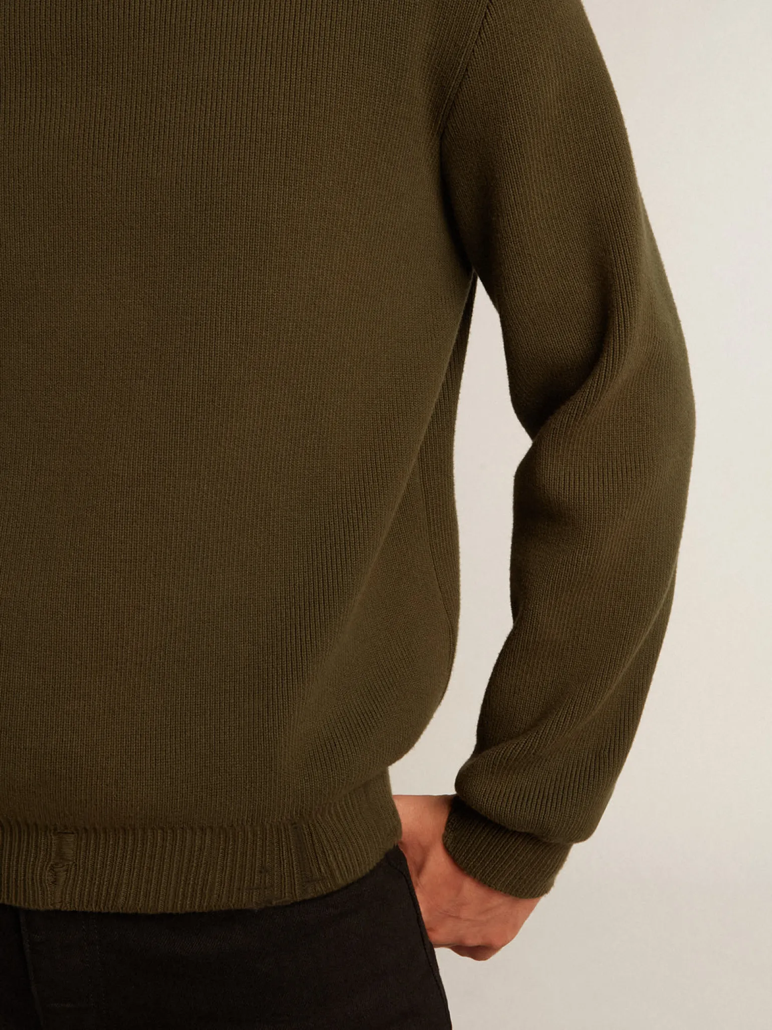 Clearance Pulôver masculino de gola redonda de algodão verde-militar Malhas