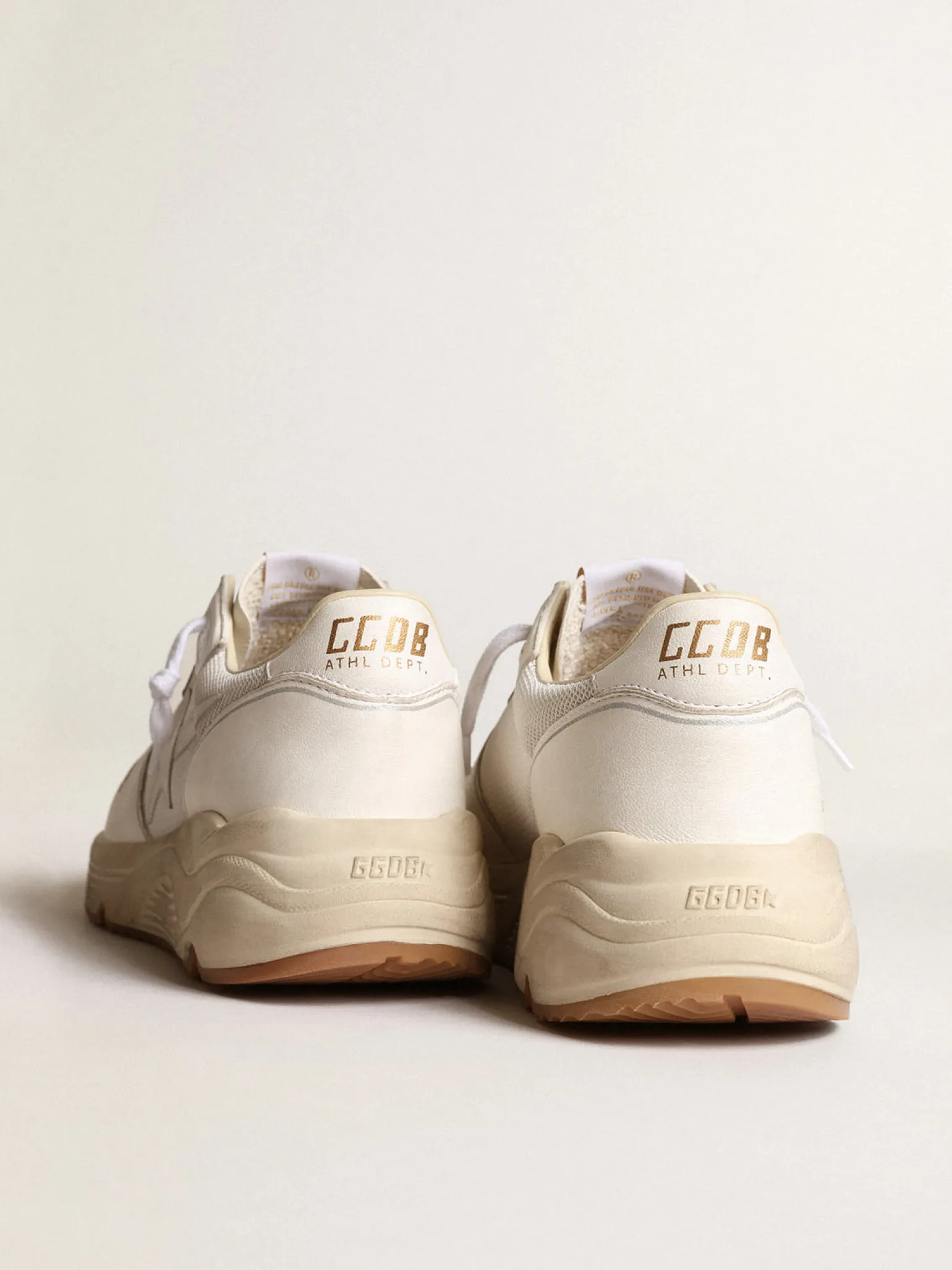 Discount Running Sole masculino de tela e napa brancas Running Sole