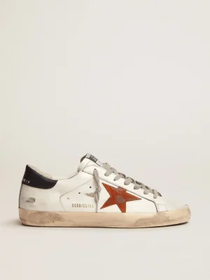 Shop Super-Star com estrela de suede laranja e talão de couro azul-escuro Super-Star
