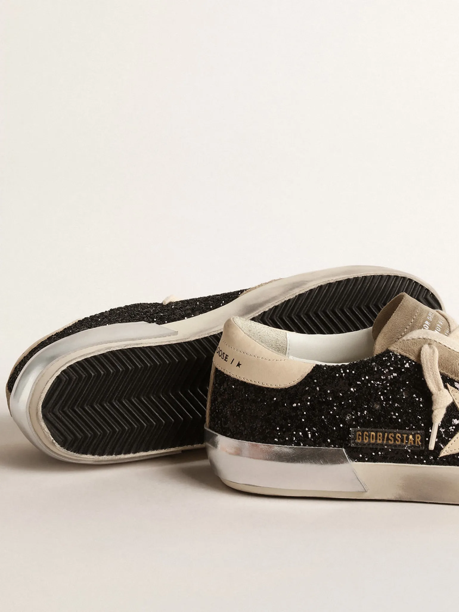 Flash Sale Super-Star de glitter preto com estrela creme e inserções de suede MULHER Super-Star