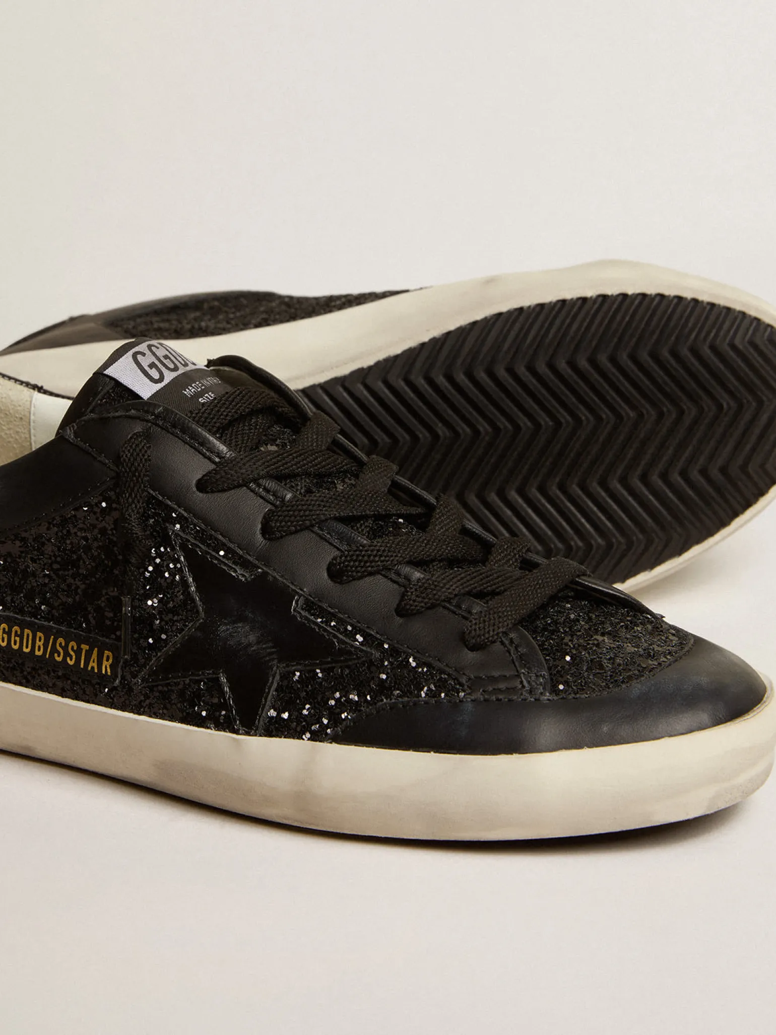 Flash Sale Super-Star de napa e glitter pretos com estrela de couro preto brilhante MULHER Super-Star