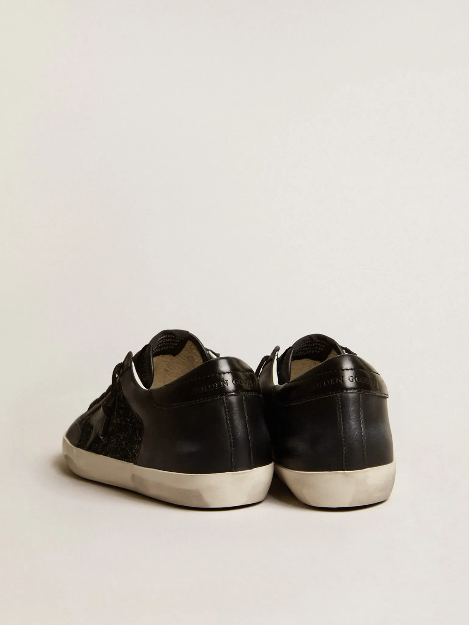Flash Sale Super-Star de napa e glitter pretos com estrela de couro preto brilhante MULHER Super-Star