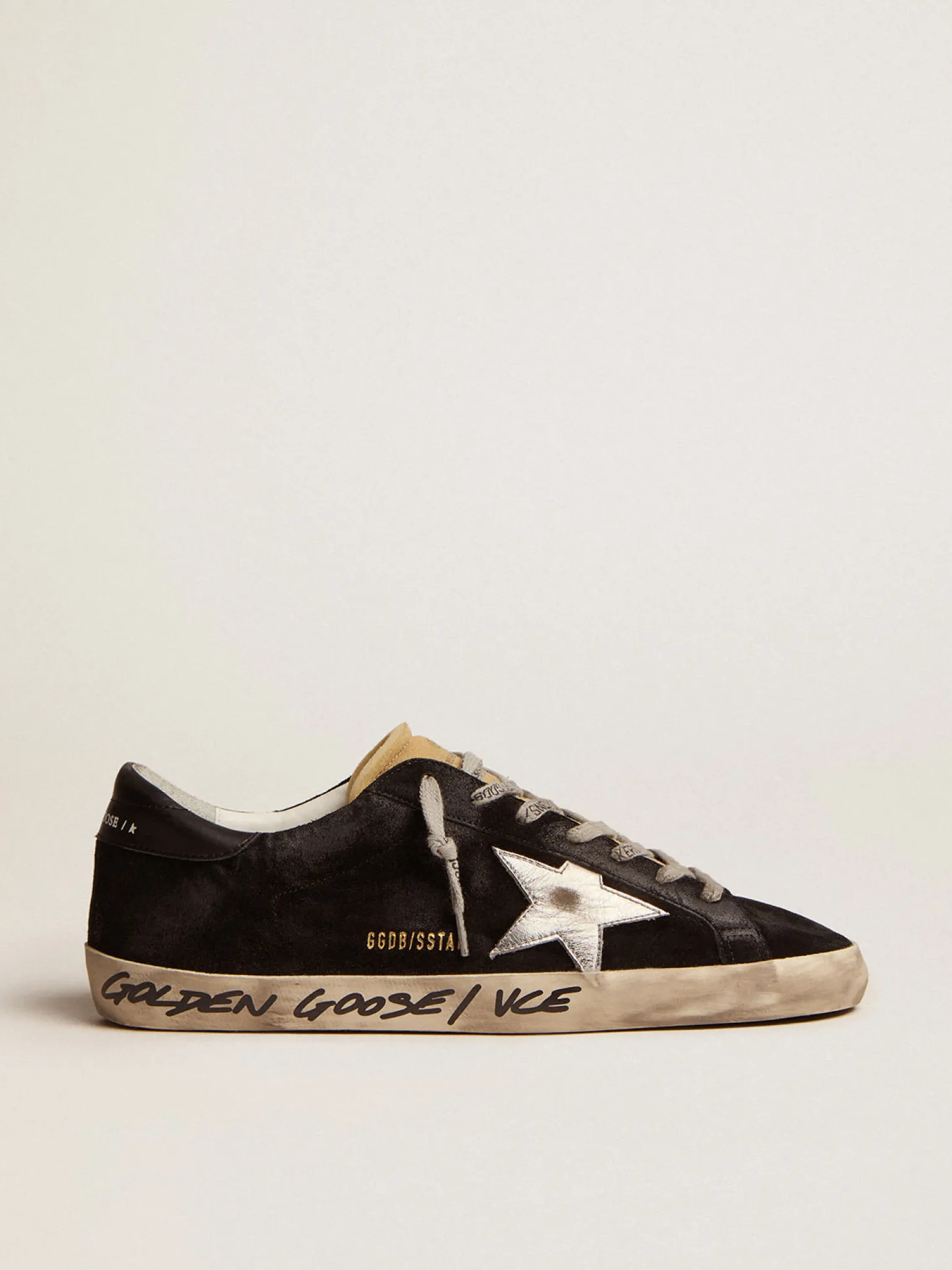 Fashion Super-Star masculino de suede preto com estrela de couro metálico prateado Super-Star
