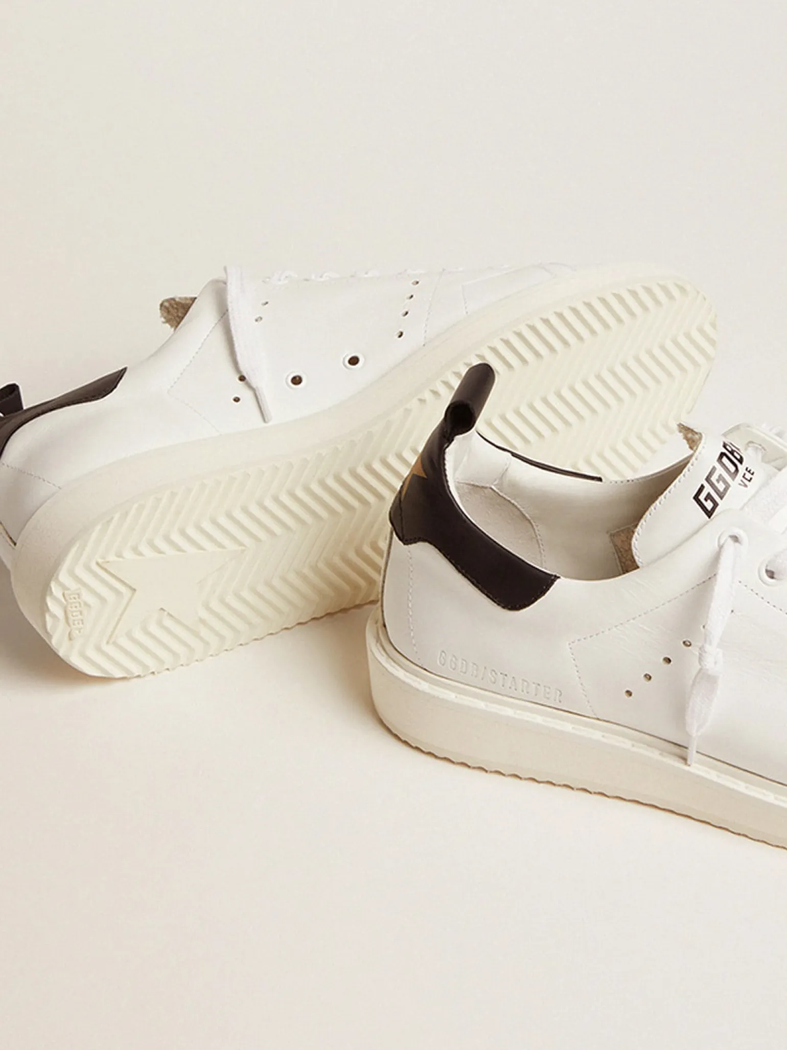 Discount Tênis Starter de couro branco com talão de couro preto Starter