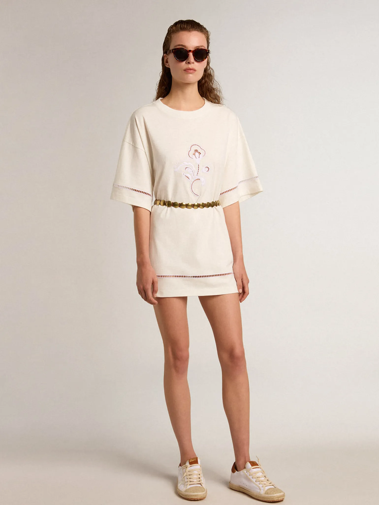 Shop Vestido t-shirt de algodão branco com cinto MULHER Beachwear | Vestidos e macacões